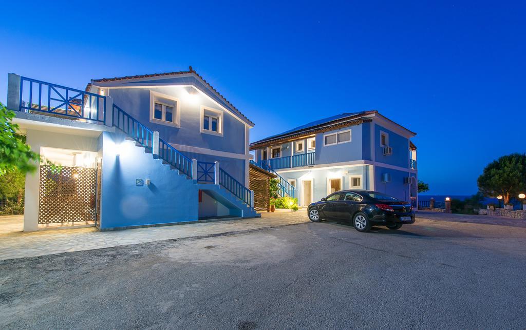 Blue House Apartments Vasilikí Dış mekan fotoğraf